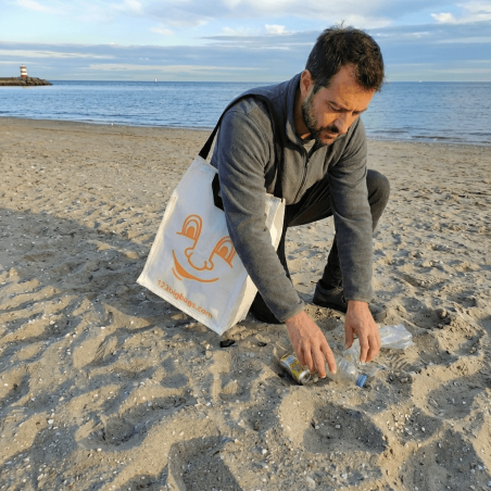 Beach clean-up bag