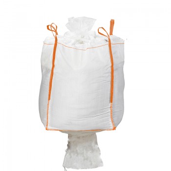 Bulk Bag with discharge spout and closing skirt
